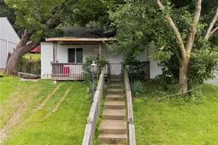 221 Caruso Dr, Monroeville, PA 15146 - Photo 1