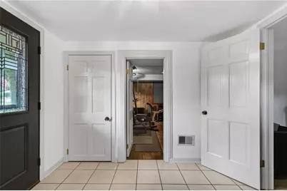 326 Highland Pines Dr, Ross Twp, PA 15237 - Photo 7