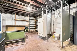 119 W Marion St, Munhall, PA 15120 - Photo 29