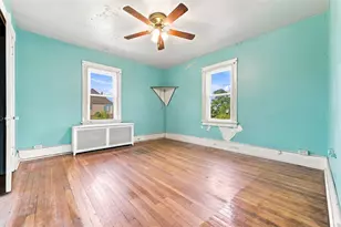 119 W Marion St, Munhall, PA 15120 - Photo 15