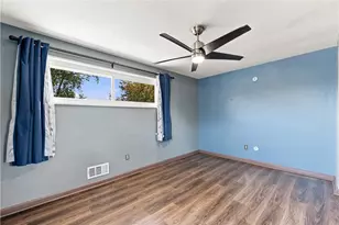 417 Garden City Dr, Monroeville, PA 15146 - Photo 13