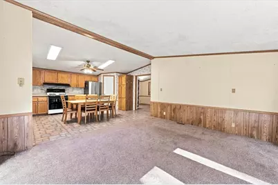 128 Porterfield Hill Rd, Sugarcreek Township, PA 16218 - Photo 9
