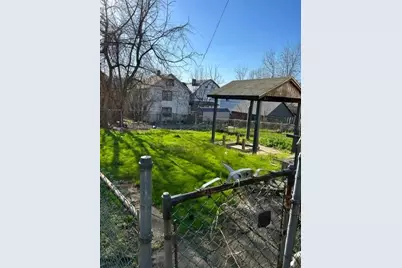 1519 Victoria Ave, Arnold, PA 15068 - Photo 13