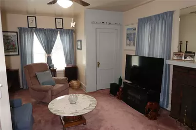 1250 Goe Ave, Pittsburgh, PA 15212 - Photo 7