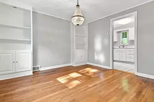 60 Iroquois Dr, Pittsburgh, PA 15228 - Photo 7