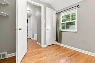 60 Iroquois Dr, Pittsburgh, PA 15228 - Photo 23