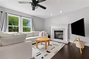 8013 Woodcreek Dr, South Fayette, PA 15017 - Photo 9