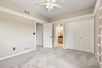 122 Radcliff Drive, Ross Twp, PA 15237 - Photo 29