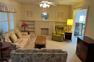 10 E Garfield Ave, New Castle, PA 16105 - Photo 3