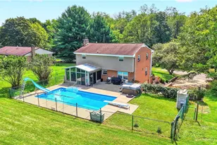 4355 Rosanna Dr, Hampton, PA 15101 - Photo 9