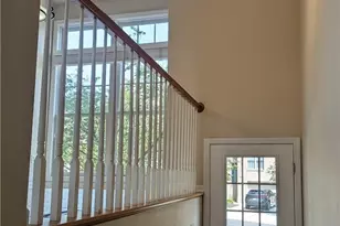 1705 Waterleaf Dr, Pittsburgh, PA 15143 - Photo 5