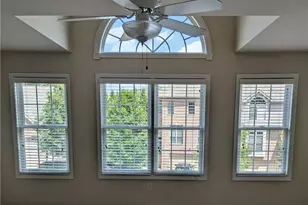 1705 Waterleaf Dr, Pittsburgh, PA 15143 - Photo 23
