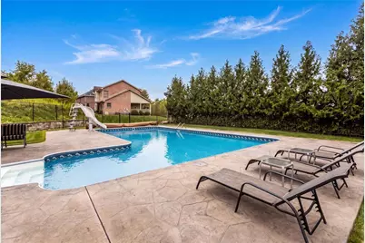 3040 Thomas Jefferson Dr, Jefferson Hills, PA 15025 - Photo 19