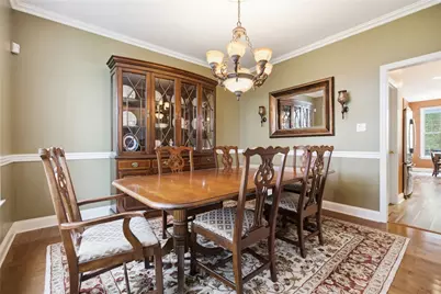 3040 Thomas Jefferson Dr, Jefferson Hills, PA 15025 - Photo 9