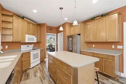 3040 Thomas Jefferson Dr, Jefferson Hills, PA 15025 - Photo 11
