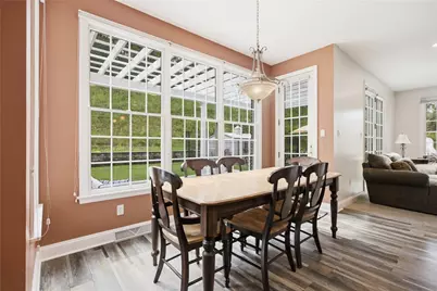 3040 Thomas Jefferson Dr, Jefferson Hills, PA 15025 - Photo 15