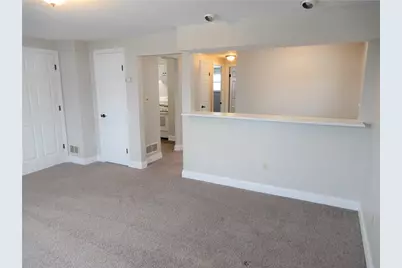 317 W Grant Street #2, Houston, PA 15342 - Photo 3