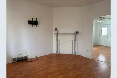 105 18th St, Vandergrift, PA 15690 - Photo 7