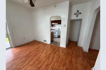 105 18th St, Vandergrift, PA 15690 - Photo 13
