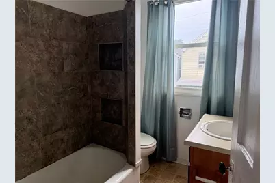 105 18th St, Vandergrift, PA 15690 - Photo 23