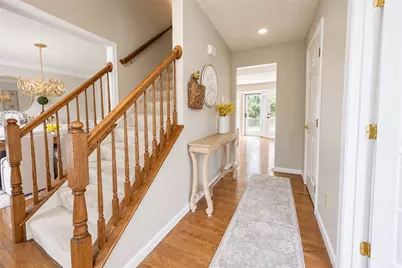 8315 Reagan Dr, Pittsburgh, PA 15237 - Photo 5