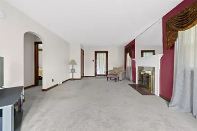 1109 Holmes St, McKees Rocks, PA 15136 - Photo 5