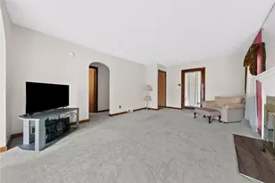 1109 Holmes St, McKees Rocks, PA 15136 - Photo 7