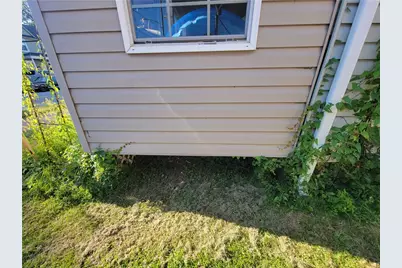 1023 Raspberry St, Erie City, PA 16502 - Photo 5
