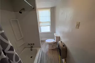 725 Clarissa St, Pittsburgh, PA 15219 - Photo 13