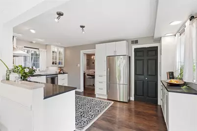 610 Crystal, Pittsburgh, PA 15228 - Photo 17