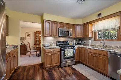 432 Finnin Rd, Allegheny Township, PA 15068 - Photo 9