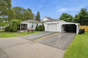134 Greenwood Dr, Hermitage, PA 16148 - Photo 3