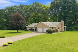 104 Oakcrest Dr, Center Township, PA 15061 - Photo 1