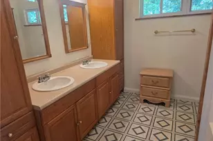 113 Danko Ln, Hempfield Township, PA 15601 - Photo 17