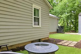 702 Liberty St, Jamestown, PA 16134 - Photo 9