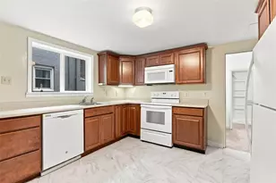 1710 Sidney St, Pittsburgh, PA 15203 - Photo 3