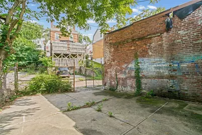 5423 Penn Avenue, Pittsburgh, PA 15206 - Photo 21