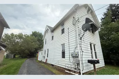 886 N Sharpsville Ave, Sharon, PA 16146 - Photo 3