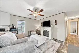 163 West Dr, Oakdale, PA 15071 - Photo 3