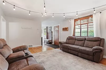 1116 Hoffman Dr, North Fayette, PA 15071 - Photo 7