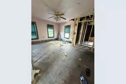 900 W 4th Ave, Derry Boro, PA 15627 - Photo 23