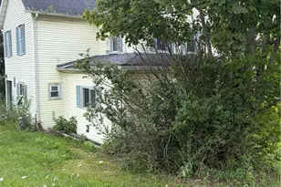 900 W 4th Ave, Derry Boro, PA 15627 - Photo 3