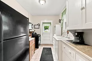 1879 Jancey St, Pittsburgh, PA 15206 - Photo 15