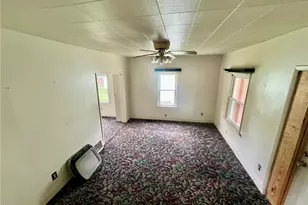 3019 Mercer Rd, Neshannock Township, PA 16105 - Photo 9