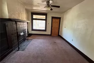 1735 Laketon Rd, Pittsburgh, PA 15221 - Photo 11