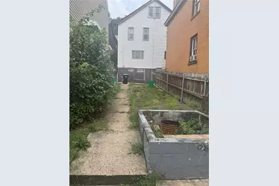 914 Penn St, Pittsburgh, PA 15215 - Photo 11