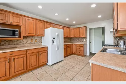 101 Walker Ln, West Deer, PA 15044 - Photo 9