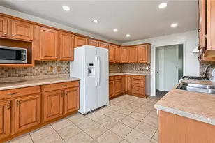 101 Walker Ln, West Deer, PA 15044 - Photo 9
