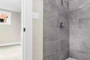 1547 Clairtonica St, Pittsburgh, PA 15205 - Photo 15