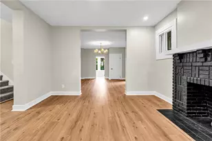 1547 Clairtonica St, Pittsburgh, PA 15205 - Photo 7